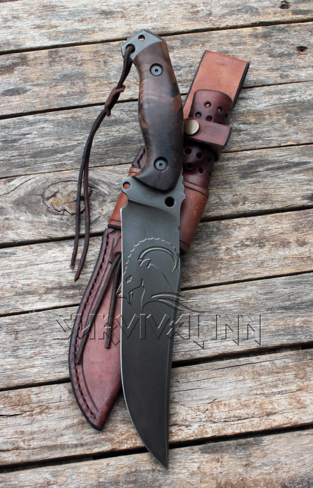 Handmade 1095 high carbon steel Bowie knife with polished rosewood handle