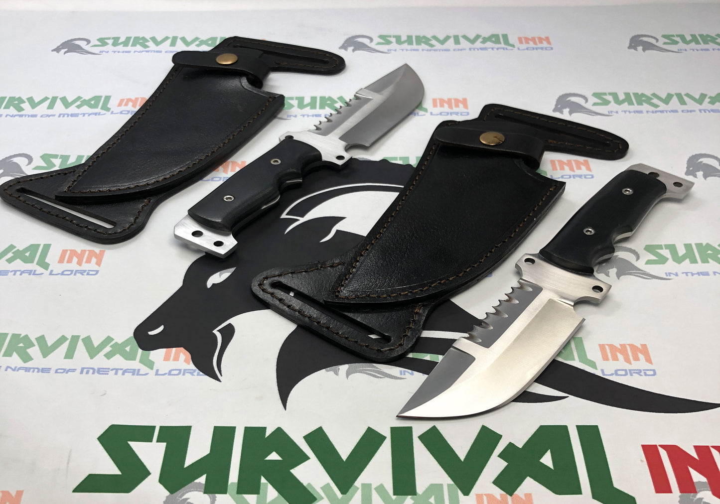 Tactical fixed blade hunting knife with durable nylon sheath for safe carry
