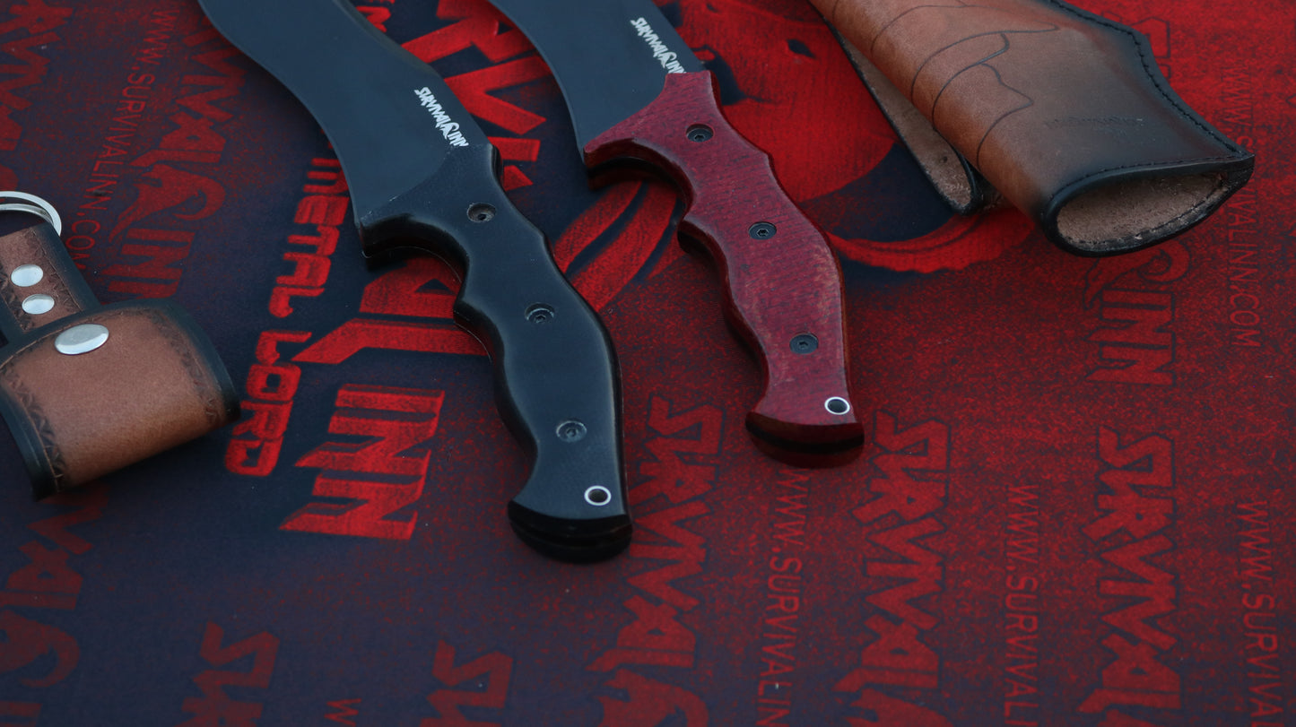 Handcrafted Bowie knife with ergonomic handle design