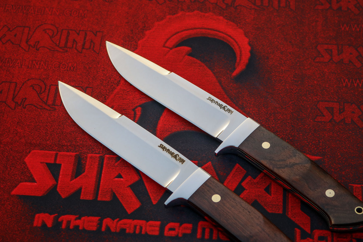Legendary Loveless knife design ergonomic handle and sharp edge