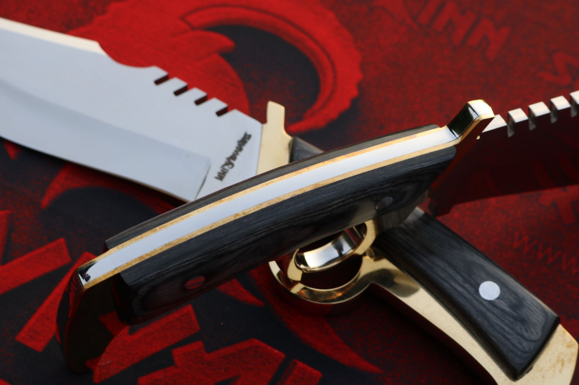 Full View of Twin Daryl Dixon Knives – Hunting and Survival Replica Set